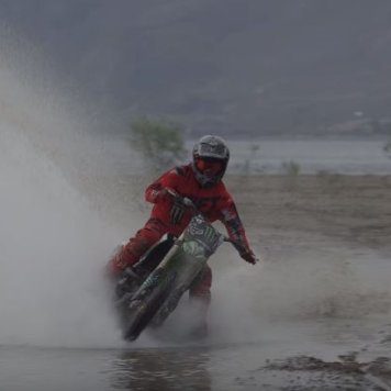 2017-05-05 10_49_38-Monster Energy_ Kris Foster - Moto 6 Extended Cut - YouTube